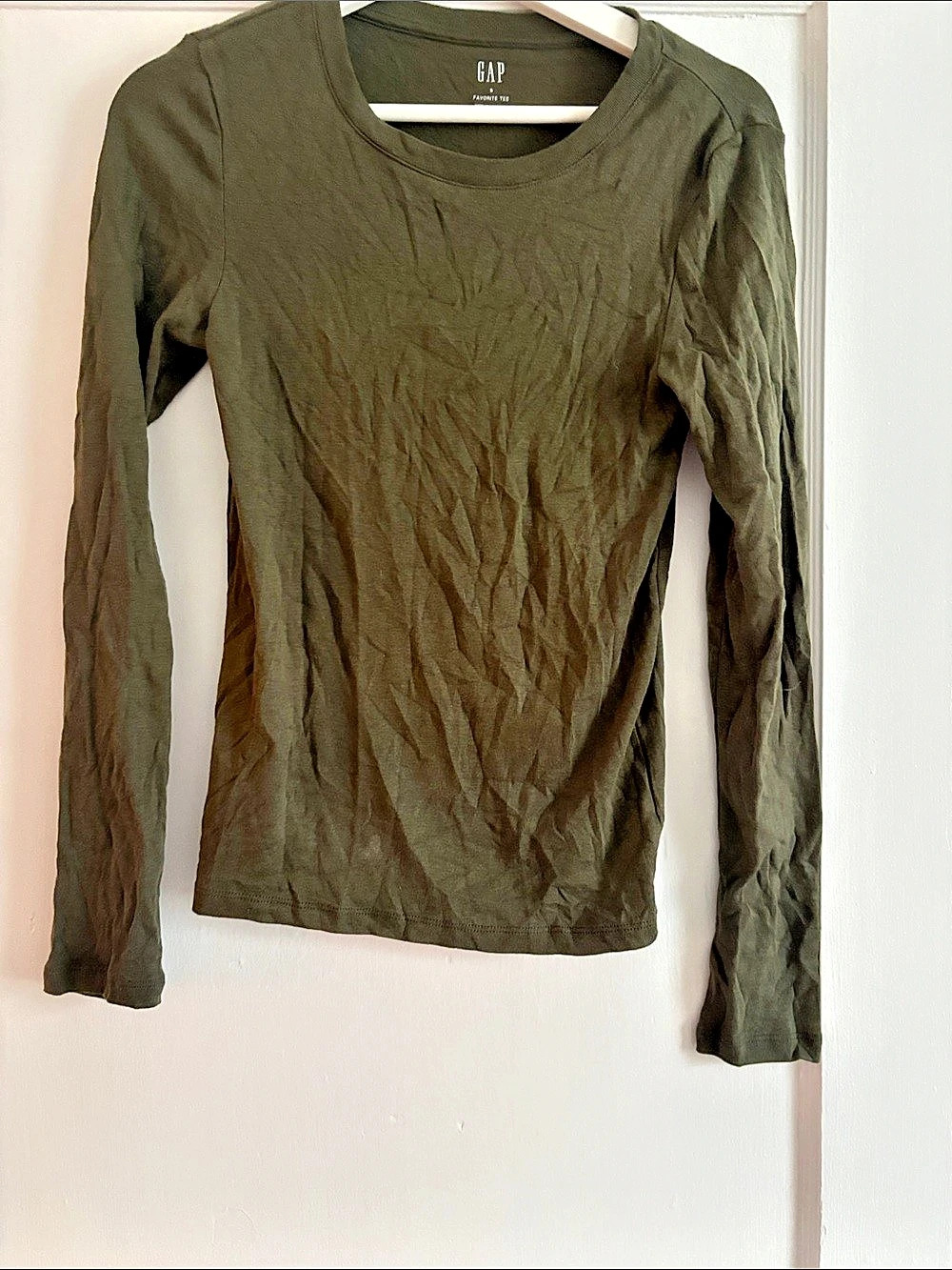 GAP Favorite Tee Long Sleeve Green Size Small